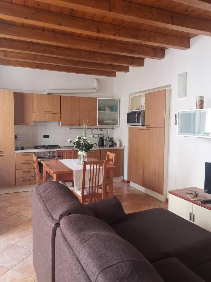 Casa Vacanze Il Tuffetto Olginate Eksteriør bilde
