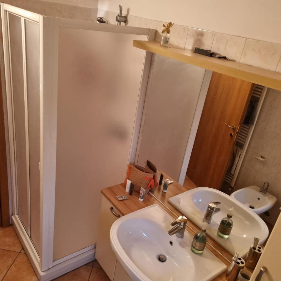 Casa Vacanze Il Tuffetto Olginate Eksteriør bilde